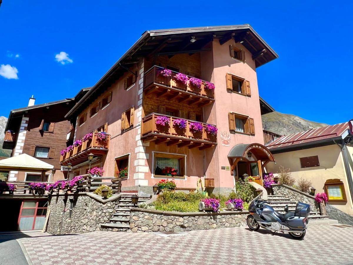 Hotel Adele Ливиньо Екстериор снимка