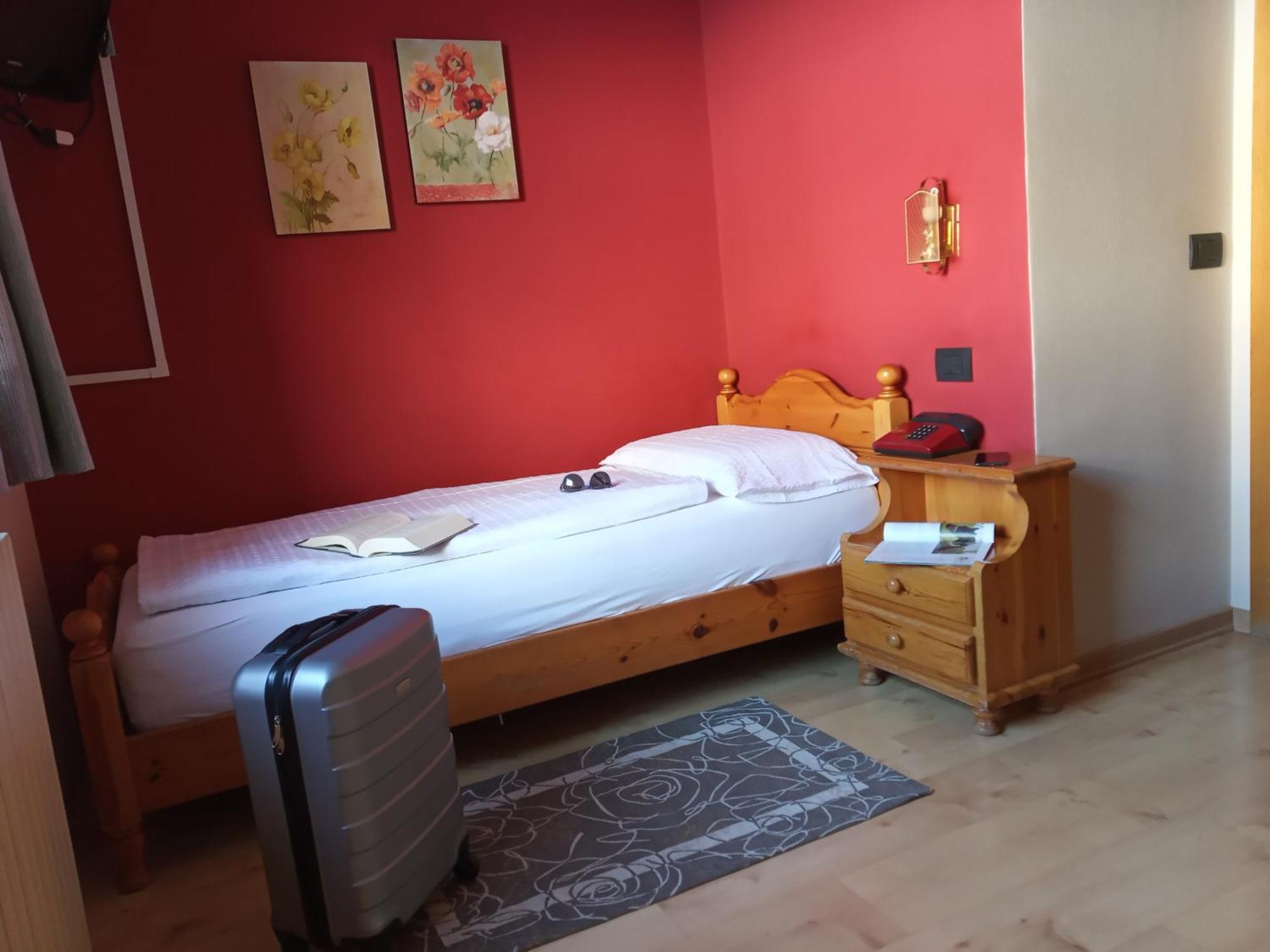 Hotel Adele Ливиньо Екстериор снимка