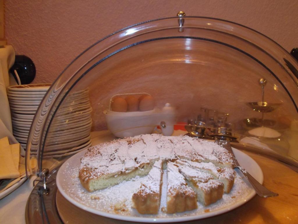 Hotel Adele Ливиньо Екстериор снимка