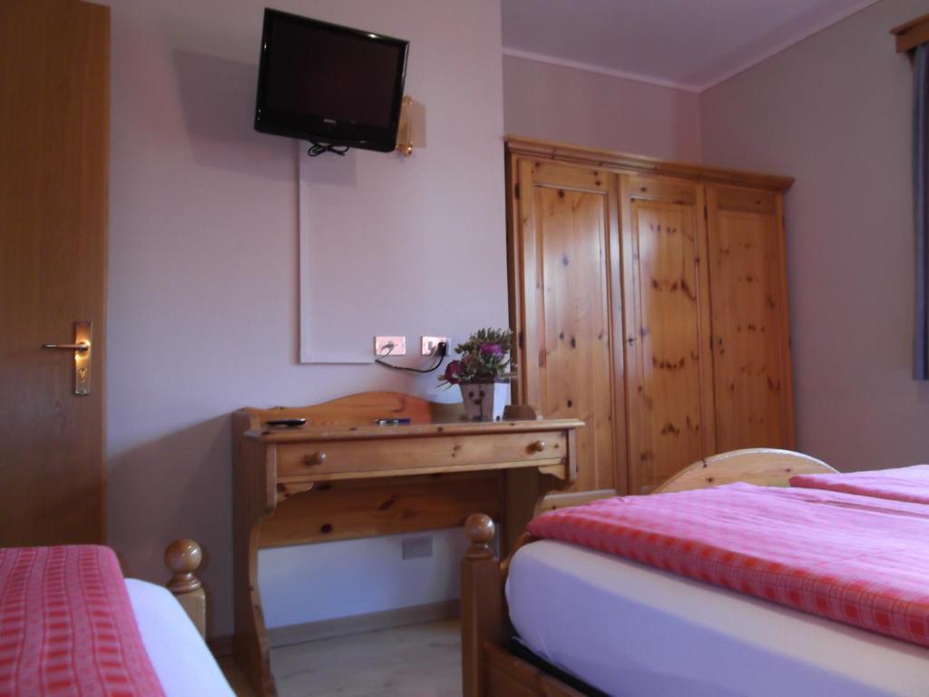 Hotel Adele Ливиньо Стая снимка